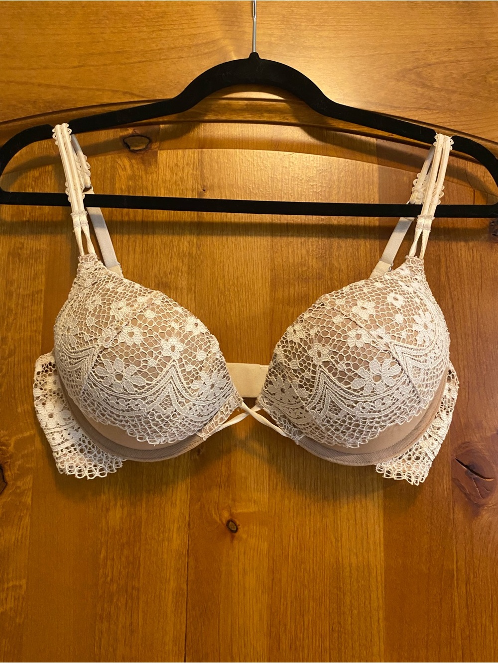 Victoria's Secret “Bombshell” Push-Up Bra